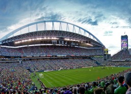 开云kaiyun体育-罗家双胞胎征战俱乐部联赛 希望早日并肩作战