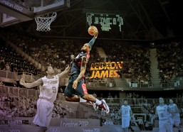 开云kaiyun体育-凯恩：半场结束时我对自己说，我需要在进球榜上留下名字