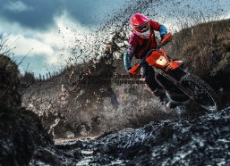 开云kaiyun体育-哈兰德独揽挪威国家队历史射手王宝座，41球铸就北欧新传奇