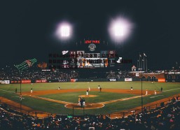 开云kaiyun体育-天空体育，切尔西与曼联就加纳乔转会谈判取得关键进展，英超转会市场再起波澜